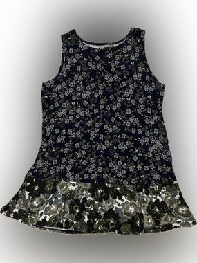 LOGO by Lori Goldstein Navy Blue Floral Top (NWOT)